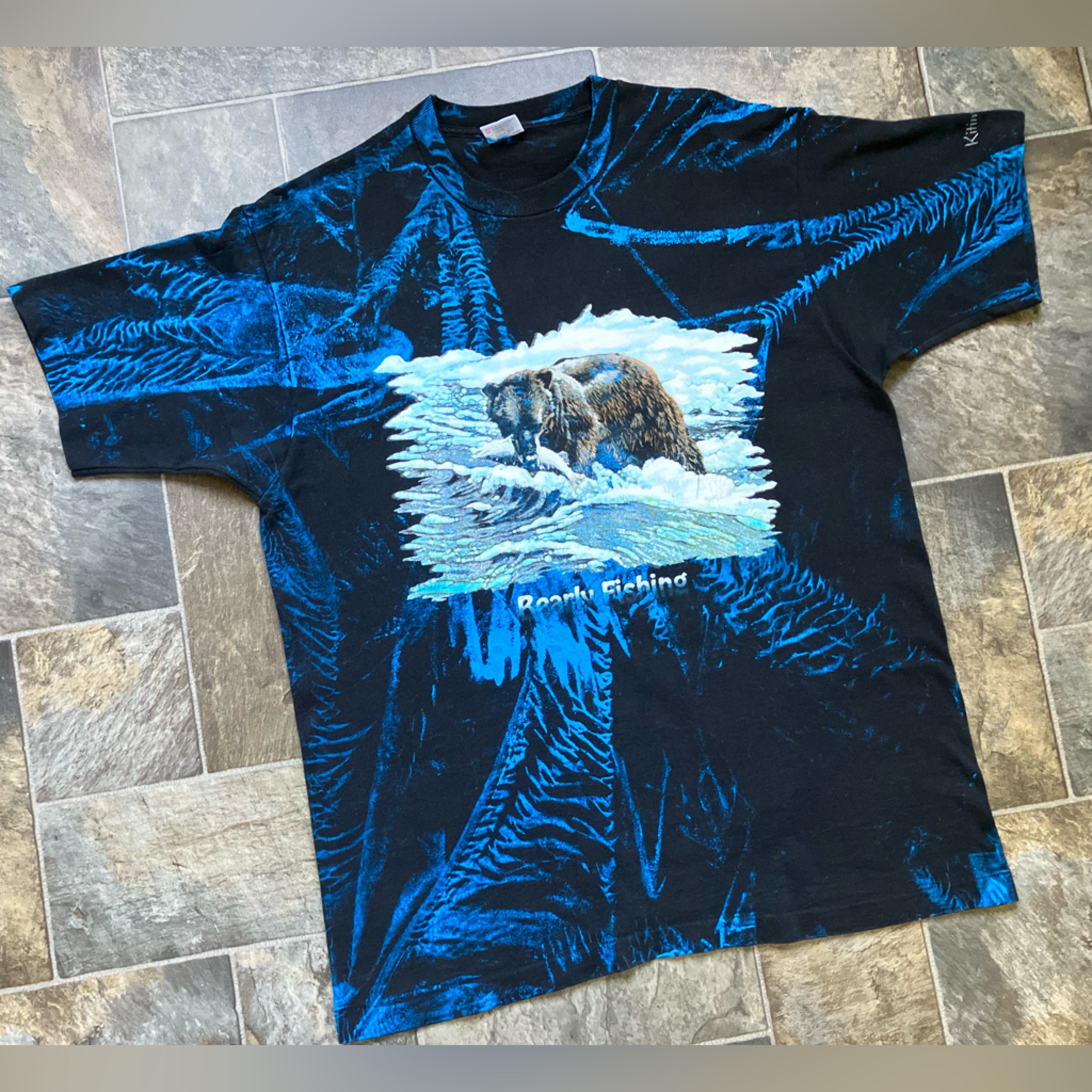 90s Nature Aop Wraparound Print Graphic Bearly Fishing T-Shirt Rare Vintage Xl